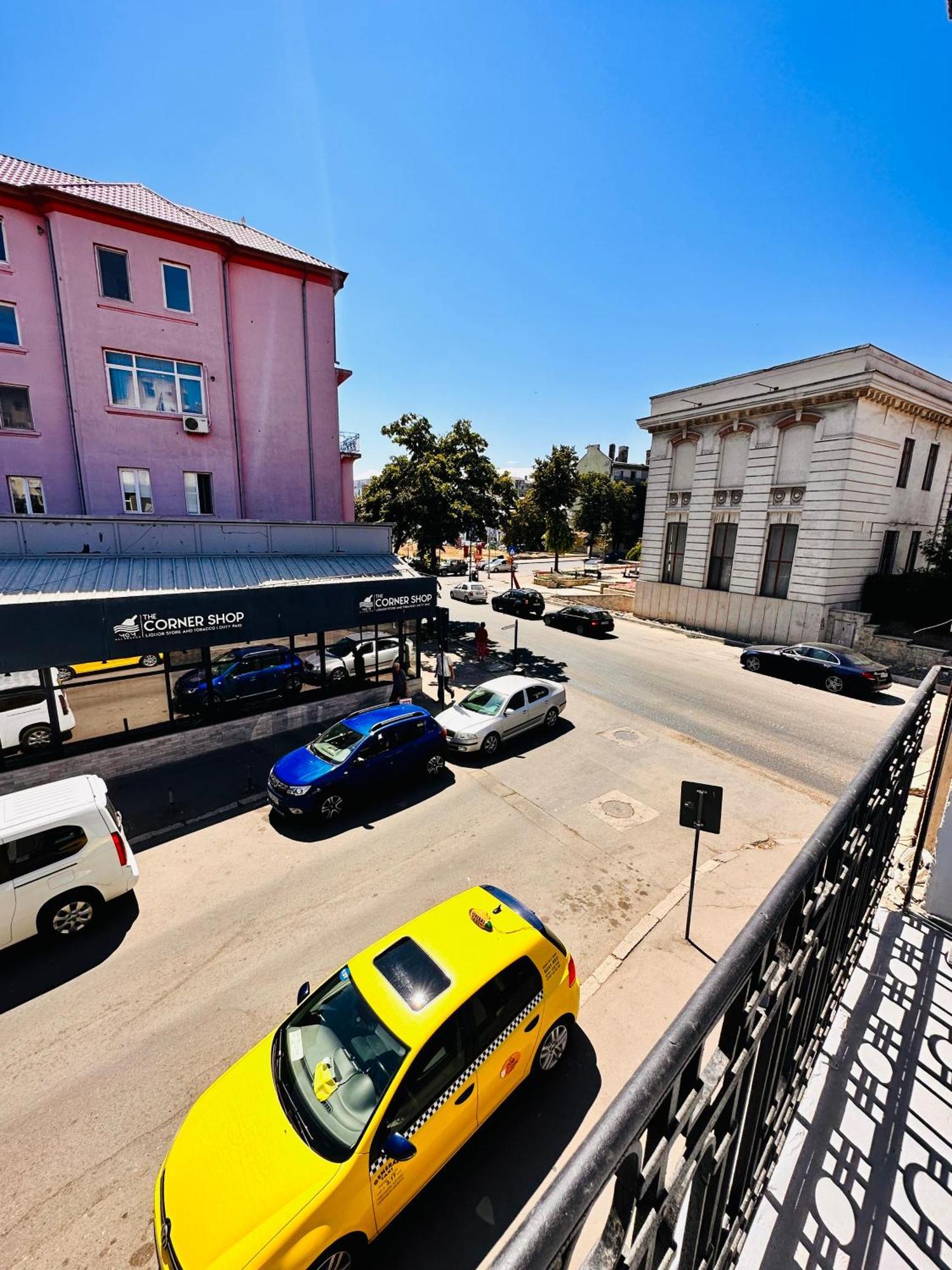 Villa 56* Constanta Bagian luar foto